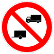 C4b - Trânsito proibido a automóveis de mercadorias e a veículos a motor com reboque