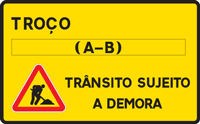 Trânsito sujeito a demora